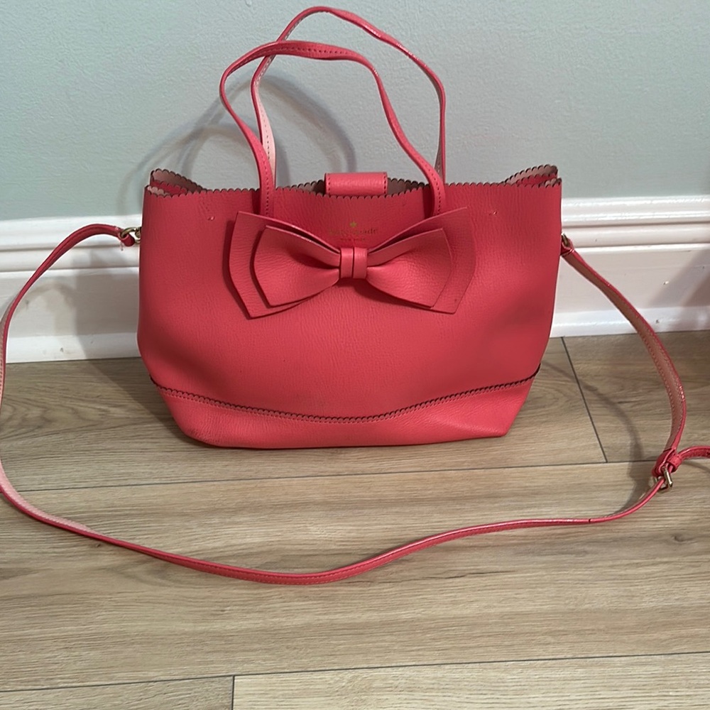 Chic Pink Bow Tote Bag